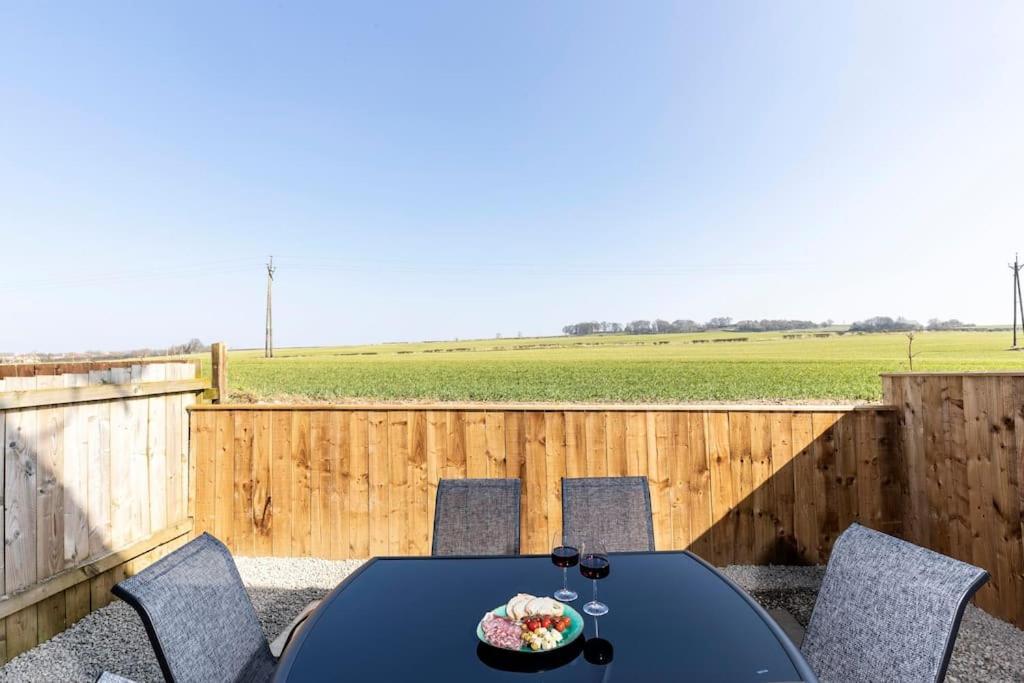 Auckland View - A Comfy & Spacious 4Bed With Views Coundon Exterior photo